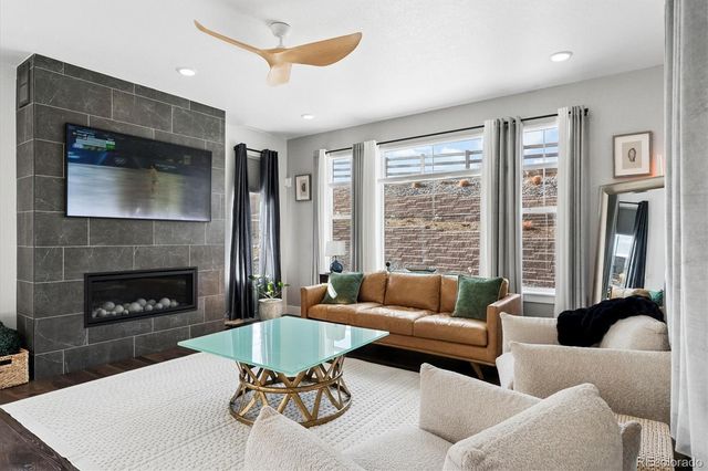 8507 Hotchkiss Loop, Littleton, CO 80125