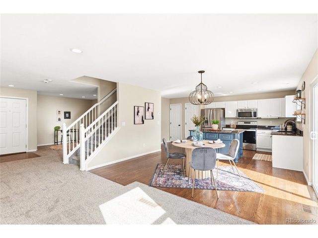5247 S Riviera Cir, Aurora, CO 80015