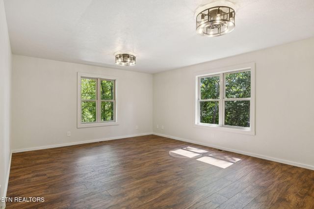 142 Campbell Way, Newport, TN 37821