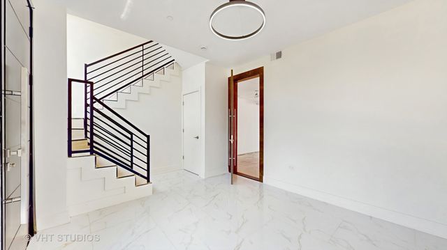 6334 Hennings Court, Morton Grove, IL 60053