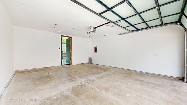 6334 Hennings Court, Morton Grove, IL 60053