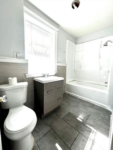 76 Babcock Street 3, Brookline, MA 02446