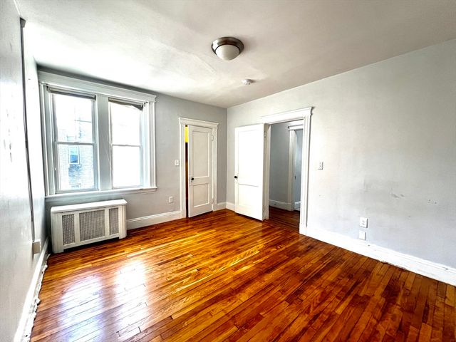 76 Babcock Street 3, Brookline, MA 02446