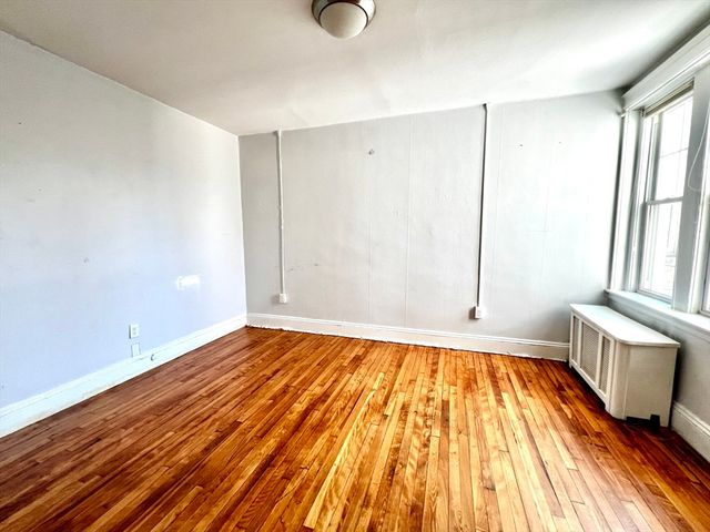 76 Babcock Street 3, Brookline, MA 02446