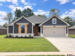 336 Erica Way, Lindale, TX 75771