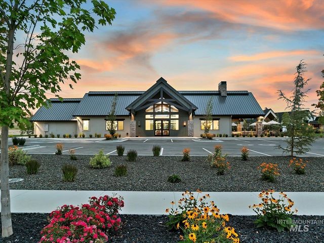 3696 N Templeton Way, Eagle, ID 83616