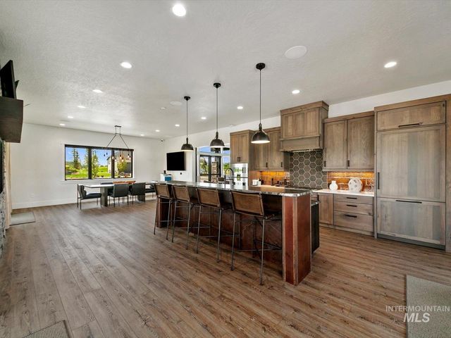 3696 N Templeton Way, Eagle, ID 83616