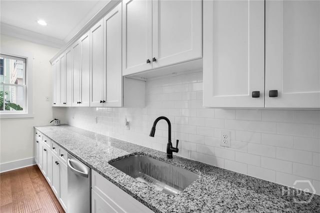 718 Tattnall Street, Savannah, GA 31401