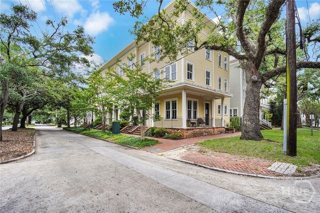718 Tattnall Street, Savannah, GA 31401
