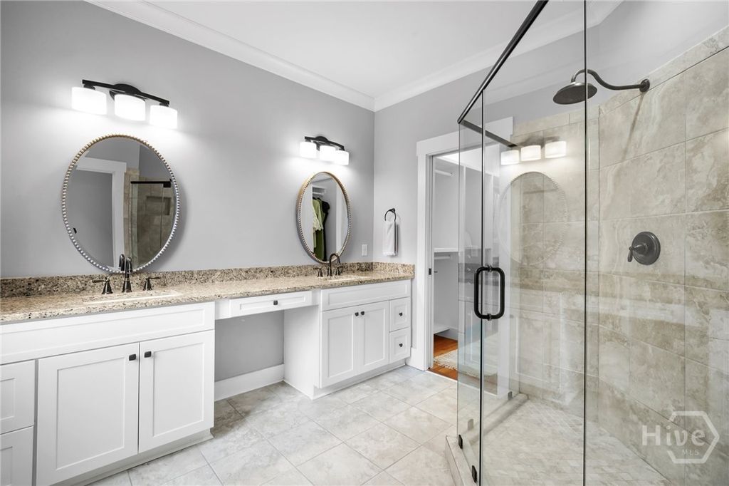 Image 32 of property listing at 718 Tattnall Street, Savannah, GA 31401