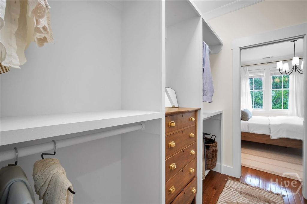 Image 34 of property listing at 718 Tattnall Street, Savannah, GA 31401