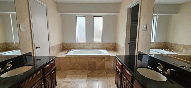 1721 Saint James, Carrollton, TX 75007