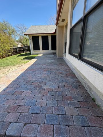 1721 Saint James, Carrollton, TX 75007