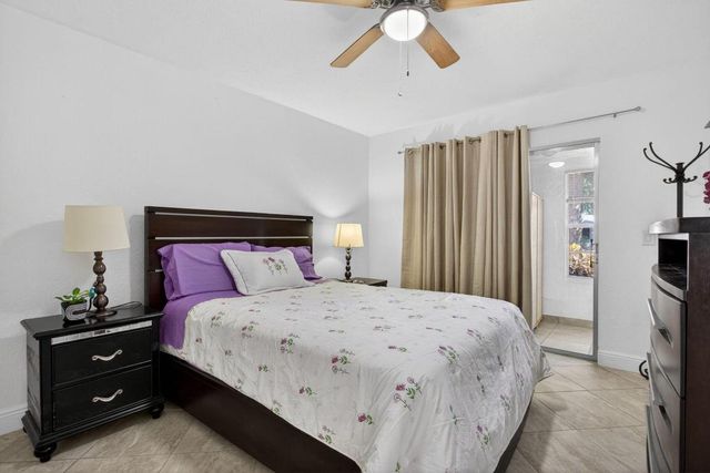 2814 SW Natura Boulevard A, Deerfield Beach, FL 33441