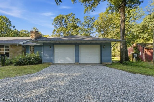 516 County Road 579, Alexandria Twp., NJ 08827