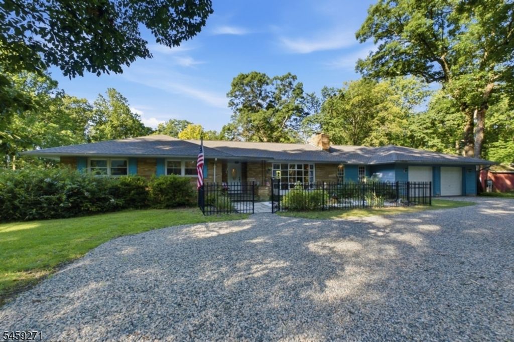 516 County Road 579, Alexandria Twp., NJ 08827