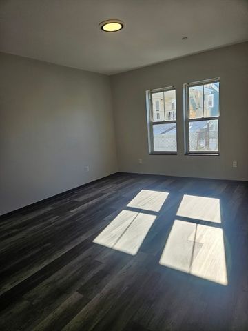 145 Newbury Avenue 8, Quincy, MA 02171