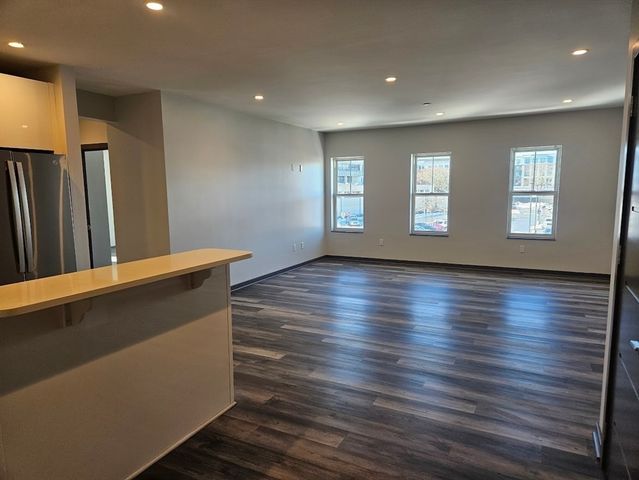 145 Newbury Avenue 8, Quincy, MA 02171