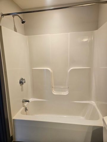 145 Newbury Avenue 8, Quincy, MA 02171