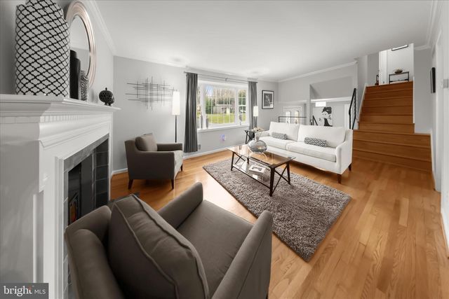 1146 VALLEY DR, Pasadena, MD 21122