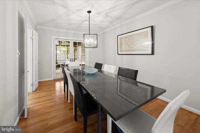 1146 VALLEY DR, Pasadena, MD 21122