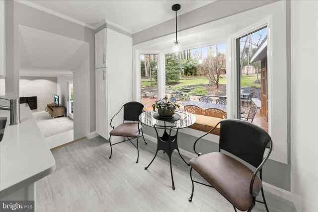 1146 VALLEY DR, Pasadena, MD 21122