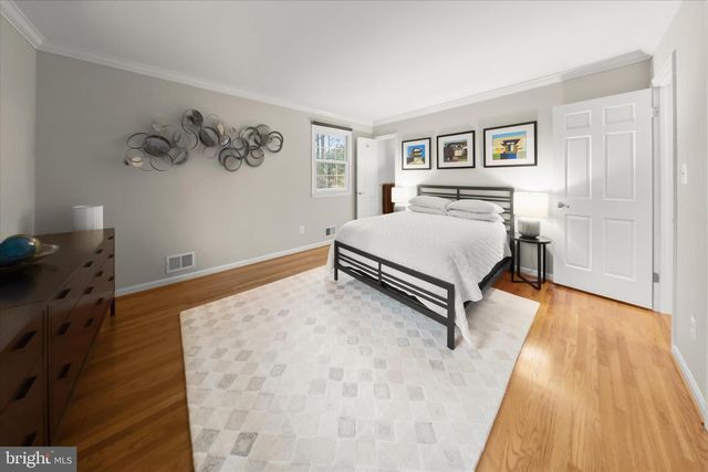 1146 VALLEY DR, Pasadena, MD 21122