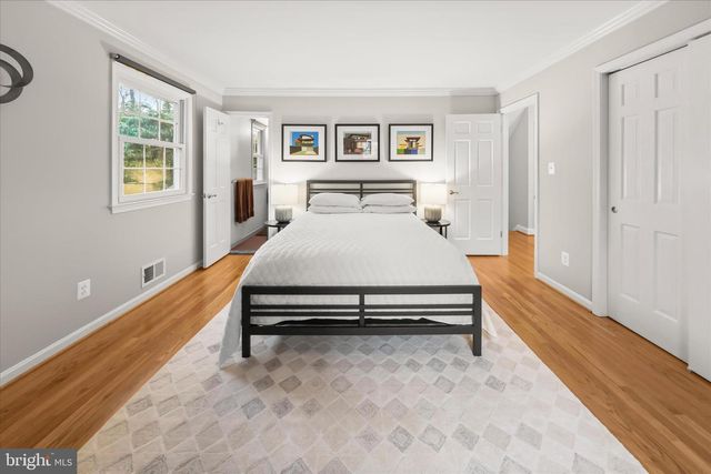 1146 VALLEY DR, Pasadena, MD 21122