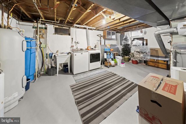 1146 VALLEY DR, Pasadena, MD 21122