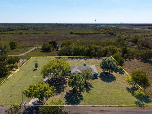 4715 Dell Drive, Greenville, TX 75401