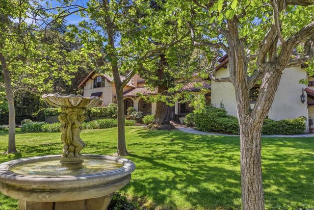 18000 Overlook Road, Los Gatos, CA 95030