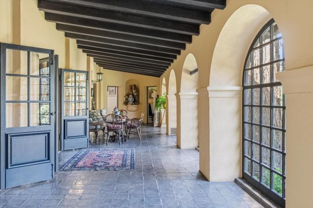 18000 Overlook Road, Los Gatos, CA 95030