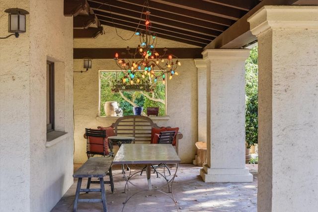 18000 Overlook Road, Los Gatos, CA 95030