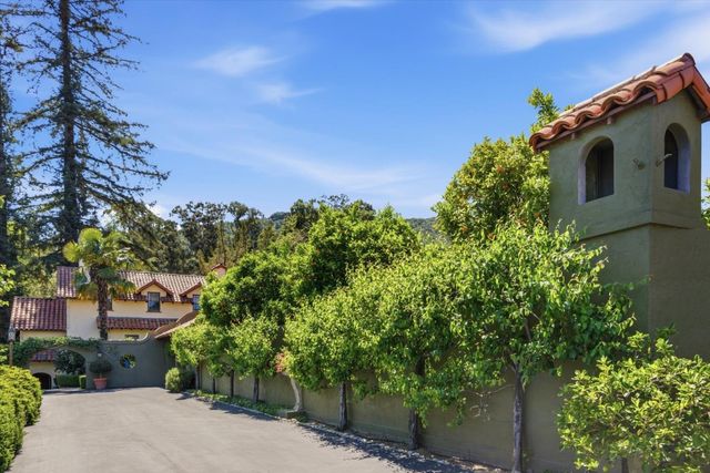 18000 Overlook Road, Los Gatos, CA 95030