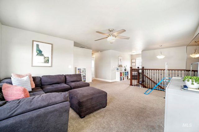 2858 Sunray Loop, Twin Falls, ID 83301