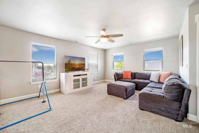 2858 Sunray Loop, Twin Falls, ID 83301