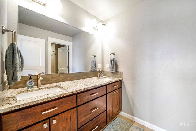 2858 Sunray Loop, Twin Falls, ID 83301