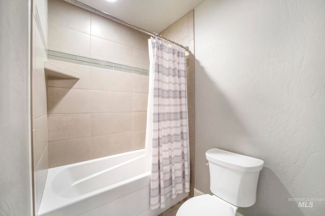 2858 Sunray Loop, Twin Falls, ID 83301