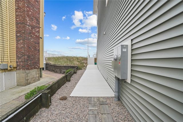 439 Atlantic Avenue, Westerly, RI 02891