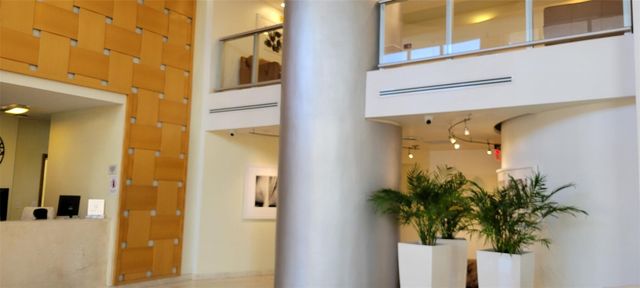 2080 S OCEAN Drive 902, Hallandale Beach, FL 33009