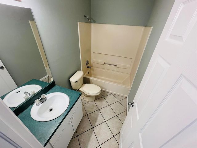1654 Hawthorne Place, Wellington, FL 33414