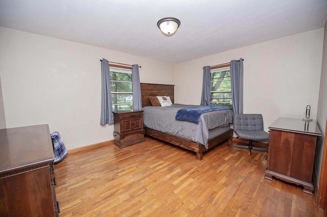 1635 E Elm Street, Springfield, MO 65802