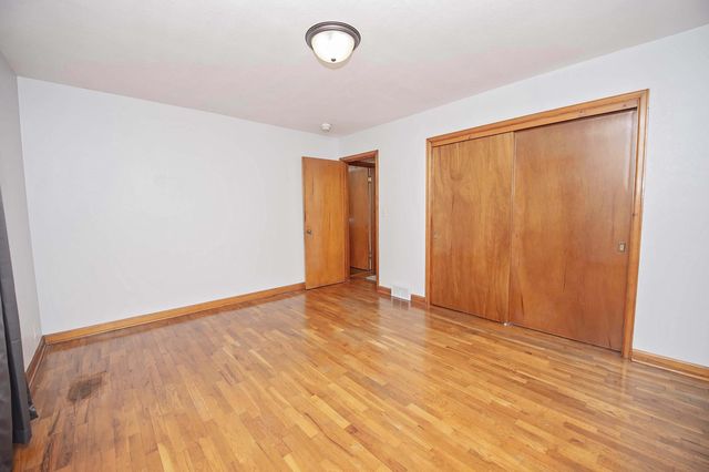 1635 E Elm Street, Springfield, MO 65802