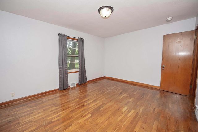 1635 E Elm Street, Springfield, MO 65802