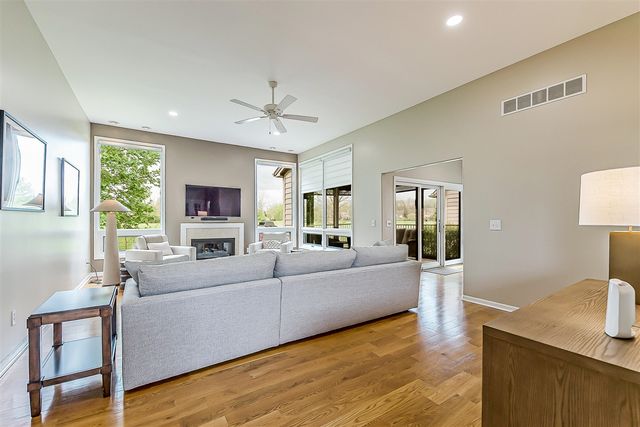 4644 E Sawgrass Drive, Ann Arbor, MI 48108