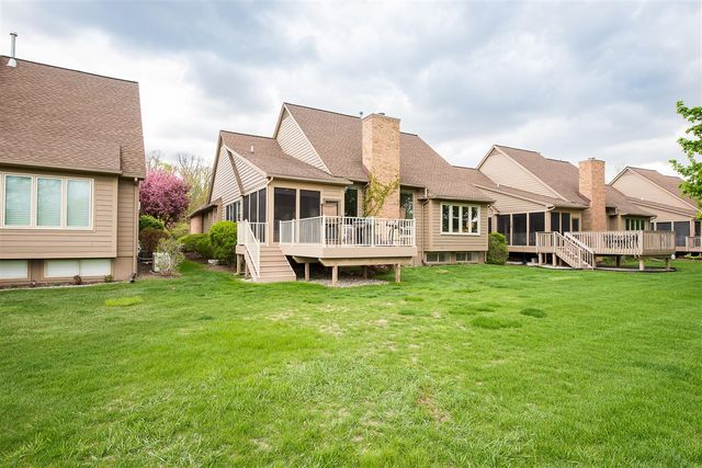 4644 E Sawgrass Drive, Ann Arbor, MI 48108