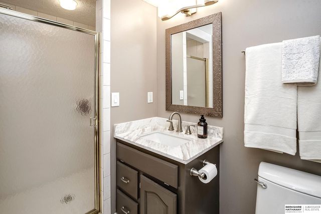 12930 Seward Street, Omaha, NE 68154