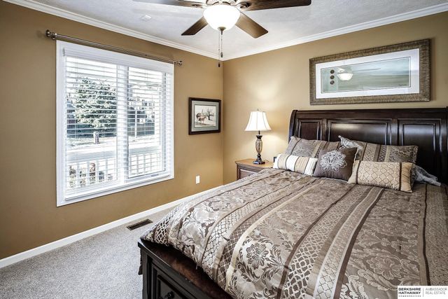 12930 Seward Street, Omaha, NE 68154