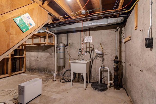 818 E UNION AVENUE, Wausau, WI 54403