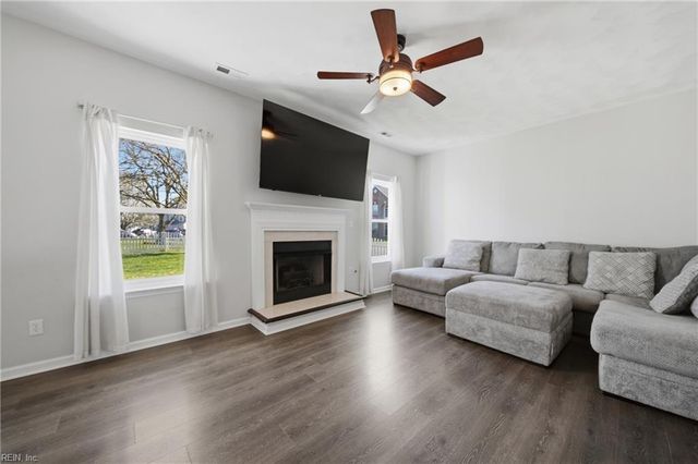 2825 Ridgeboard PL, Chesapeake, VA 23323